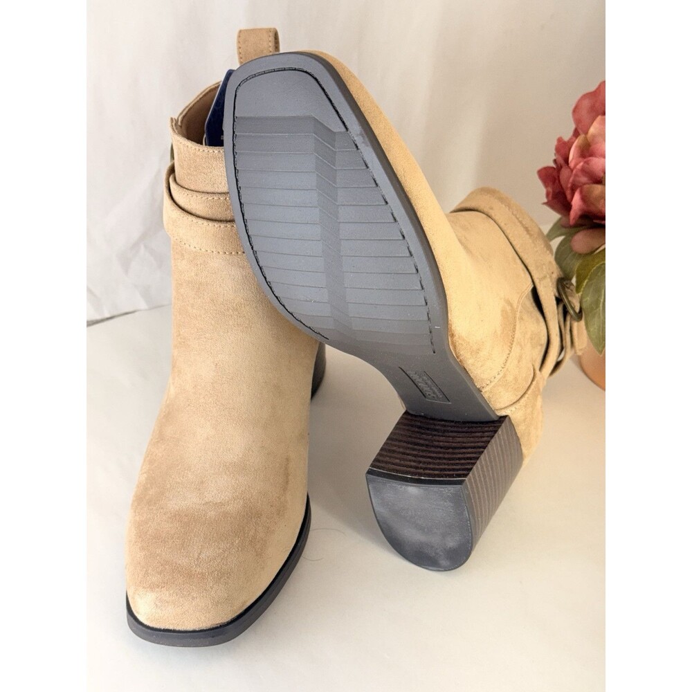 NEW: Sonoma Sonja  Suede Booties Women's 7.5 M Side Zip Ankle Heeled Shoes - Picture 10 of 16
